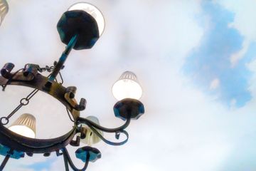 Lighting at Kings' Carriage House. Tea Shops British Upper East Side Yorkville