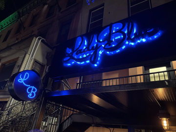 Lady Blue Outside Bars Midtown West Hells Kitchen Times Square