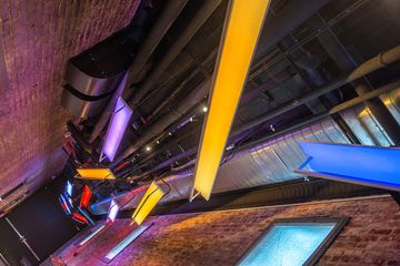 Till and Sprocket / Interface 16 Cafes Chelsea Tenderloin