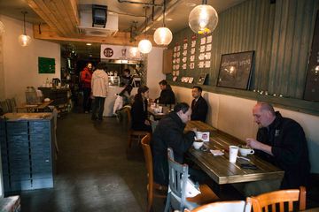 Take 31 1 Coffee Shops Lounges Thai Jazz Blues Late Night Eats undefined
