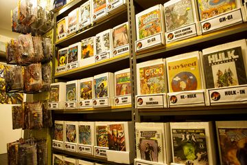 JHU Comic Books 5 Comics Murray Hill Nomad