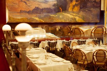 Artisanal Fromagerie Bistro 6 Cheese Brasseries Brunch French Bars Wine Bars Murray Hill Nomad