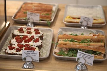 Sullivan Street Bakery 28 Bakeries GrabGoLunch Midtown West Hells Kitchen