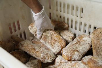 Sullivan Street Bakery 49 Bakeries GrabGoLunch Midtown West Hells Kitchen