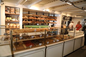 Sullivan Street Bakery 38 Bakeries GrabGoLunch Midtown West Hells Kitchen