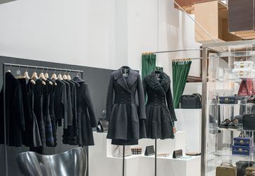 Dover Street Market 16 Women's Clothing Bakeries Coffee Shops Mens Clothing Rose Hill Nomad Murray Hill