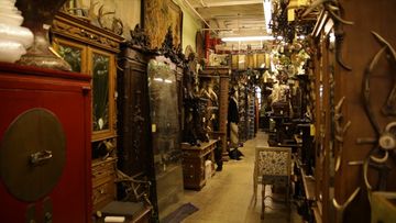Newel 1 Videos Antiques Furniture and Home Furnishings Family Owned undefined