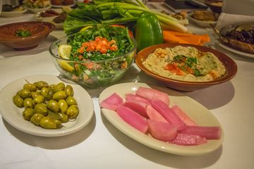 Al Bustan 7 Lebanese Midtown East