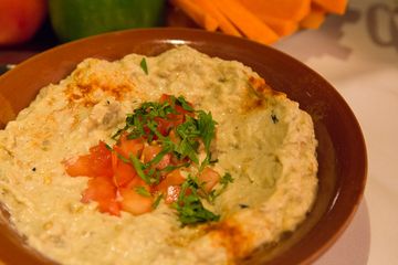 Al Bustan 9 Lebanese Midtown East