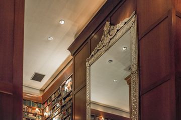 Hudson New York 6 Bars Hotels Burgers Midtown West Midtown