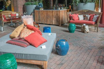 Hudson New York 20 Bars Hotels Burgers Midtown West Midtown