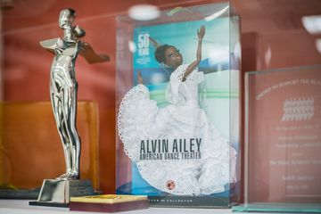 Alvin Ailey American Dance Theater 26 Dance Dance Studios Videos Hells Kitchen Midtown West