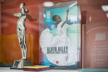 Alvin Ailey American Dance Theater 26 Dance Videos Dance Studios Midtown West Hells Kitchen