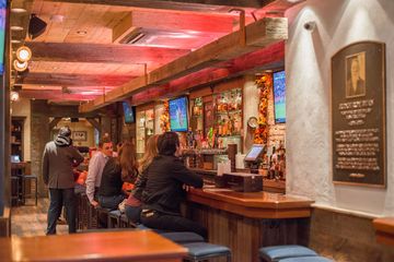 Judge Roy Bean Public House 1 Pubs Irish Midtown West