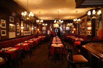 Neary's 3 American Irish Late Night Eats Midtown East