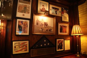 Neary's 4 American Irish Late Night Eats Midtown East