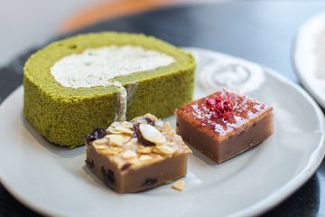 Besfren Cafe 1 Tea Shops Cafes Gluten Free Dessert Tenderloin Koreatown Chelsea
