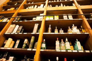 Quality House 3 Liquor Stores Wine Shops Murray Hill Nomad