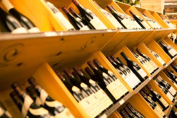 Quality House 4 Liquor Stores Wine Shops Murray Hill Nomad