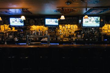 Blarney Rock Pub 9 American Bars Irish Pubs Chelsea Tenderloin