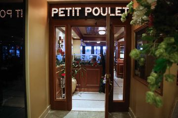 Petit Poulet 4 Brasseries Breakfast French Koreatown Midtown South Tenderloin