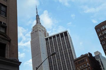 Empire State Building 22 Headquarters and Offices Historic Site Tourist Attractions Visitor Centers Chelsea Garment District Koreatown Tenderloin