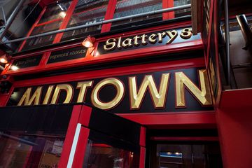 Slattery's Midtown Pub 2 American Bars Murray Hill