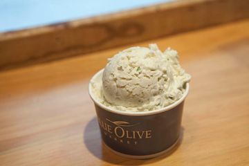 Blue Olive Market 8 Breakfast Mini Markets Mediterranean Kips Bay