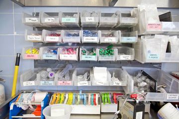 Animal Medical Center 24 Veterinarians Upper East Side Uptown East