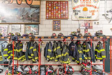 FDNY Engine 39/Ladder 16 3 Fire Stations Lenox Hill Upper East Side Uptown East