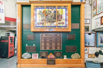 FDNY Engine 39/Ladder 16 4 Fire Stations Upper East Side Uptown East Lenox Hill