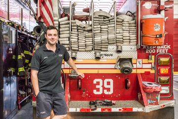 FDNY Engine 39/Ladder 16 5 Fire Stations Upper East Side Uptown East Lenox Hill