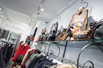 Roundabout 4 Women's Clothing Upper East Side