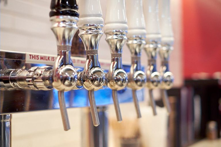 Bustler Coffee 1 Cafes Coffee Shops Breakfast Midtown East