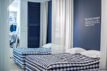 Hastens 11 Beds and Bedding Midtown East Midtown