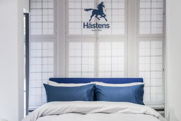 Hastens 15 Beds and Bedding Midtown Midtown East