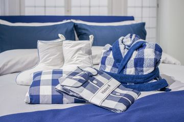 Hastens 2 Beds and Bedding Midtown East Midtown