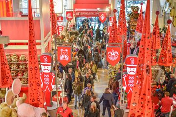 FAO Schwarz 6 Toys Midtown East Midtown