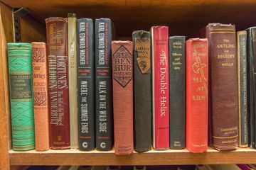 Argosy Book Store 7 Bookstores Founded Before 1930 Family Owned For Kids Midtown East Midtown