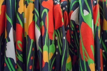 Elizabeth McKay 6 Women's Clothing Lenox Hill