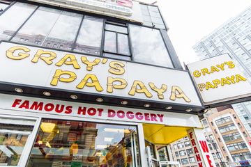Gray's Papaya 6 GrabGoLunch Hot Dogs Upper West Side