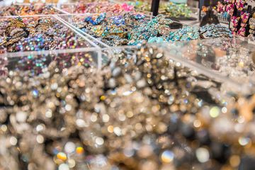 Jeannie's Dream 13 Hats Jewelry Upper West Side