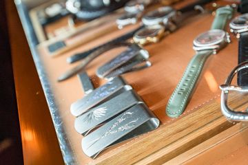 Seamstress 16 Bars American Uptown East Upper East Side