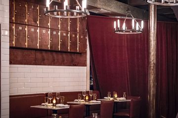 Seamstress 18 Bars American Uptown East Upper East Side