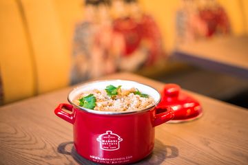 Maroni Hot Pots 14 Italian Uptown East Upper East Side