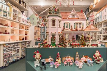 Tiny Doll House 3 Dolls Doll Houses For Kids Upper East Side Uptown East