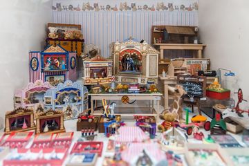 Tiny Doll House 6 Dolls Doll Houses For Kids Uptown East Upper East Side