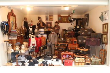 Tiny Doll House 25 Dolls Doll Houses For Kids Uptown East Upper East Side