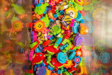 Cynthia Rowley & CuRious Candy 21 Women's Clothing Chocolate Candy Sweets Uptown East Upper East Side