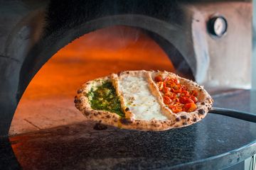 Service Station 7 Italian Pizza Upper East Side Uptown East